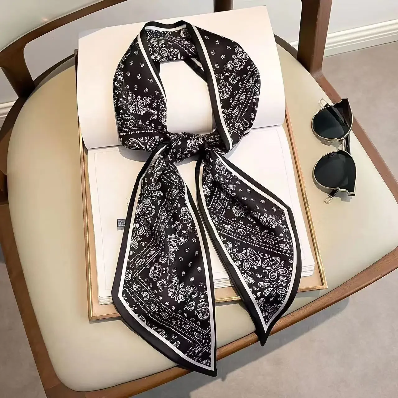 Design Print Skinny Scarf Plai - Luxury Bags Women Brands 评论和价格